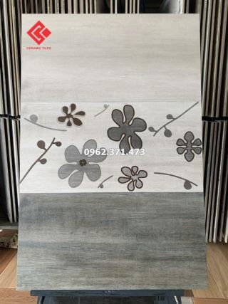 Gạch dán tường nhà tắm 30x60 royal