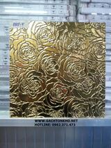 Gạch nhũ vàng hoa hồng 30x30 ms30