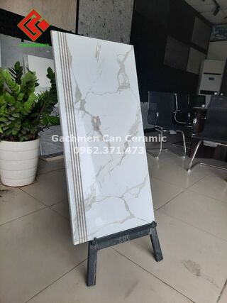 Gạch cầu thang 3d trắng vân khói trung quốc