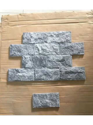 Đá tự nhiên trang trí cổng 10x20