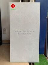 Gạch 40x80 cm vân đá xám trắng tự nhiên mờ mịn