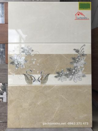 Gạch ốp tường phòng khách 300x600 vàng kem