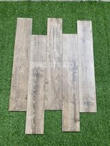 Gạch giả gỗ lát phòng ngủ 15x90 AT102