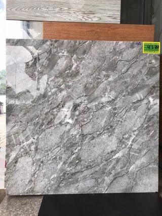 Gạch 80x80 bóng kiếng nhũ vàng