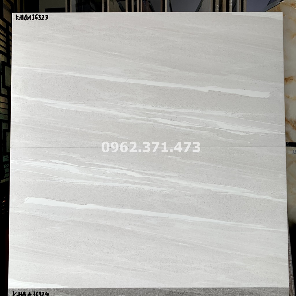 gạch mờ 300x600 TTC v&acirc;n đ&aacute; 