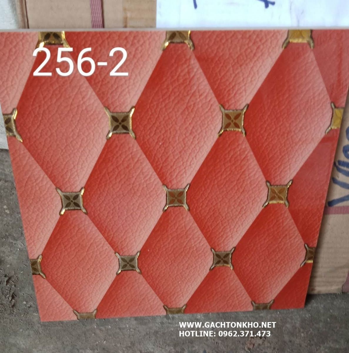 gạch nhũ vàng 30x30 256-2